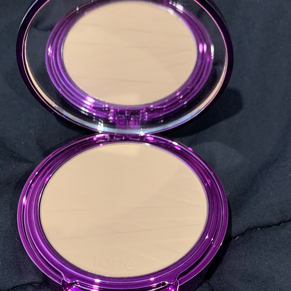 Tarte Shape Tape Pressed Powder - Deep Purple